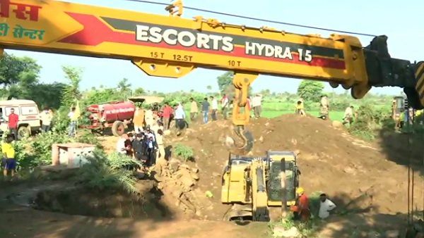 મધ્ય પ્રદેશના વિદિશામાં મોટી દૂર્ઘટનાઃ કૂવામાં પડવાથી 4ના મોત, 19 લોકોને બચાવાયા, રેસ્ક્યુ ઑપરેશન ચાલુ