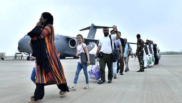 અફઘાન નાગરિકોના પાસપોર્ટ ખોવાઈ ગયા હતા