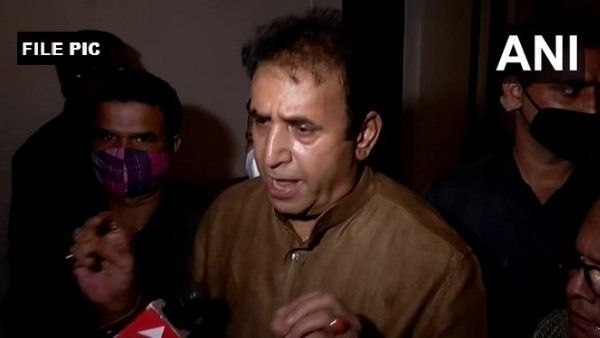 બોમ્બે HC પછી અનિલ દેશમુખને સુપ્રીમ કોર્ટને ઝટકો, અરજી ફગાવી