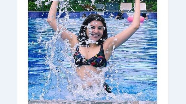 3 હજારની બ્લેક બિકીનીમાં કાજલ અગ્રવાલનો ખૂબ જ હોટ લુક!