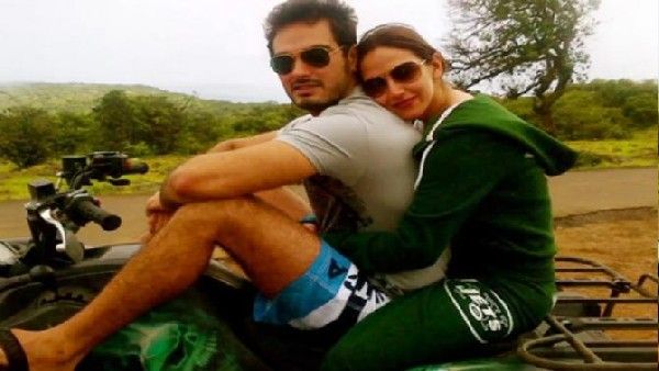 ઈશા દેઓલ પતિ ભરત સાથે