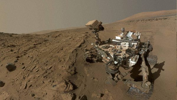 માટી-પાણી નહી, મંગળ પર 'તળાવો' ના સંભવિત સ્ત્રોત, NASAએ શેર કરી સાઉથ પોલ પર બરફની ચાદરની તસવીર