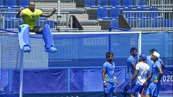 Tokyo 2020: એક સમયે શિવસૈનિકોએ શ્રીજેશ ને પુંછ્યું હતુ- શું તમે પાકિસ્તાની છો? આજે બન્યો આખા દેશનો હીરો