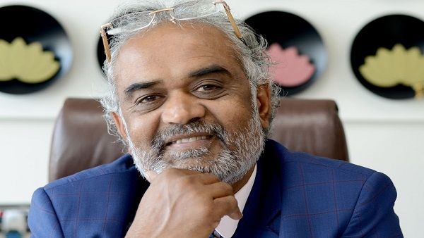 ડાયમંડ કિંગ સવજી ધોળકિયા હોકી ટીમની દરેક ખેલાડીને આપશે અઢી લાખ રૂપિયા