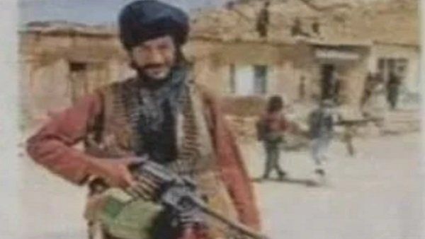નાગપુરમાંથી કાઢવામાં આવેલ શખ્સ તાલિબાનમાં થયો શામેલ, બંદુક સાથે સામે આવી તસવીર