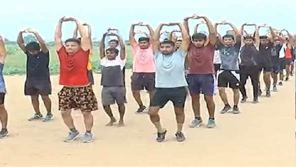 બનાસકાંઠાના આ ગામના દરેક ઘરમાંથી એક સભ્ય આપી રહ્યો છે દેશની સુરક્ષા માટે સેવા