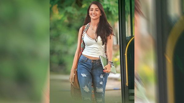 રણવીર અને રોહિત શેટ્ટી સાથે શુટિંગમા વ્યસ્ત છે પુજા હેગડે, પોતાના શુટિંગના અનુભવો શેર કર્યા