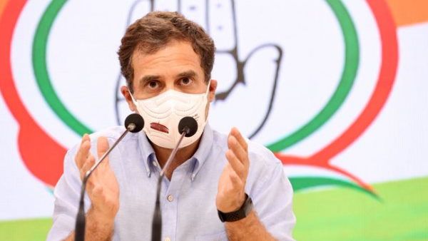 પીએમ મોદીએ 70 વર્ષની મૂડી મિત્રોને વેચી દીધી-રાહુલ ગાંધી