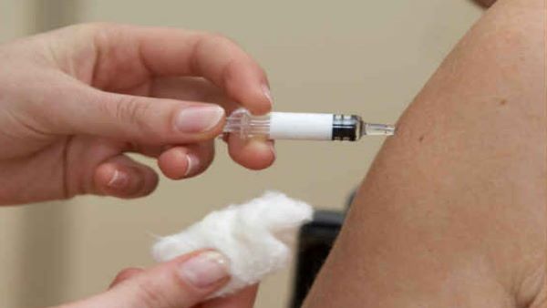 કોરોના રસીના બે ડોઝ લેનારા લોકોને ત્રીજો ડોઝ આપવાની જોગવાઈ નથી : કેરળ હાઈકોર્ટમાં કેન્દ્ર સરકાર