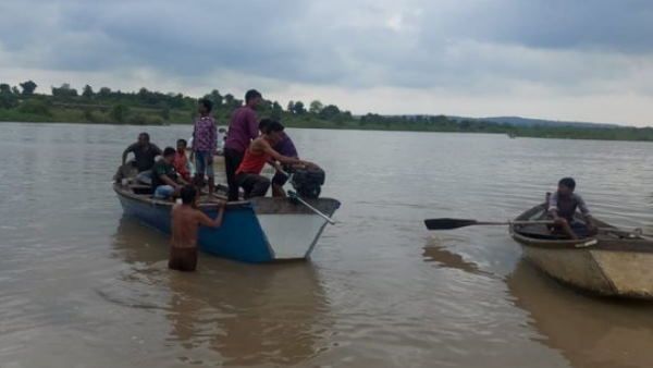 મહારાષ્ટ્રના વર્ધામાં બોટ પલટી, 11 લોકો ડૂબ્યા!