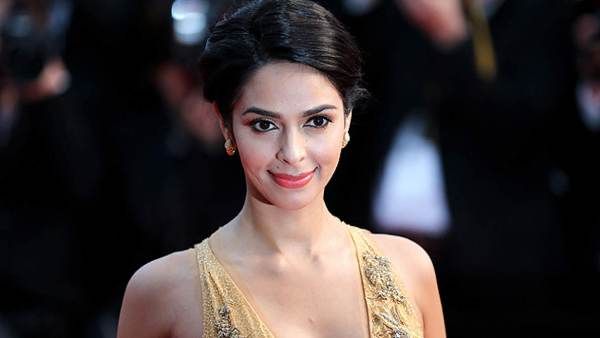 હજુ પણ આપુ છુ ઑડિશન હજુ પણ આપુ છુ ઑડિશન