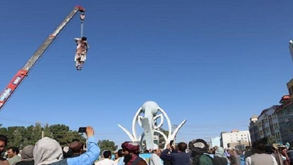 તાલિબાનની દરિંદગી શરૂ, હેરાત શહેરમાં ક્રેન સાથે લાશો લટકાવી!