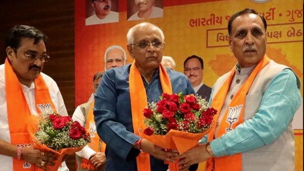 મંત્રીઓની શપથ બાદમાં થશે મંત્રીઓની શપથ બાદમાં થશે