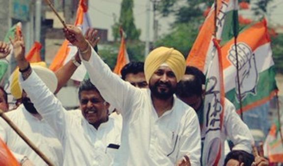 ચરણજીત ચન્ની પંજાબના નવા મુખ્યમંત્રી બનશે, વિધાનસભા પક્ષના નેતા ચૂંટાયા