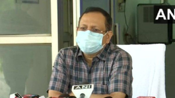 આજે મોડી રાત્રે લેન્ડફોલ કરે સંભાવના આજે મોડી રાત્રે લેન્ડફોલ કરે સંભાવના