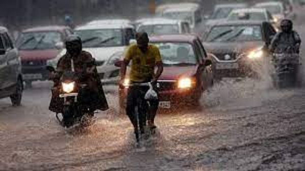 પહાડો પર શું સ્થિતી છે?