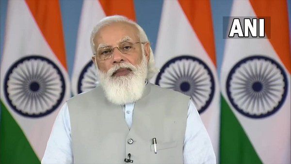 પ્રધાનમંત્રીએ આ યોજનાઓની શરૂઆત કરી