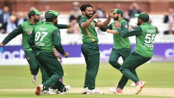 પાકિસ્તાનને લાગ્યો તગડો ઝાટકો, ઈંગ્લેન્ડ પણ ઈનકાર કરી શકે પાકિસ્તાનને લાગ્યો તગડો ઝાટકો, ઈંગ્લેન્ડ પણ ઈનકાર કરી શકે