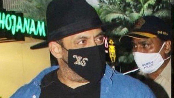 એરપોર્ટ પર ફેસ માસ્કના લીધે ટ્રોલ થયો સલમાન ખાન