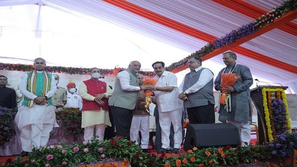 ગુજરાત ભાજપમાં યાદવાસ્થળીના એંધાણ?