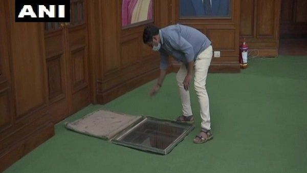 1993 માં ટનલ વિશે અફવા ઉડી હતી