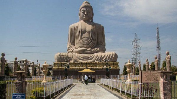 Sarva Pitru Amavasya 2021: ક્યારે છે સર્વપિતૃ અમાસ? જાણો તેનુ મહત્વ