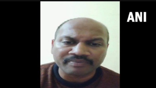 આર્યન ખાન સાથે વાયરલ થઈ હતી કિરણ ગોસાવીની સેલ્ફી આર્યન ખાન સાથે વાયરલ થઈ હતી કિરણ ગોસાવીની સેલ્ફી