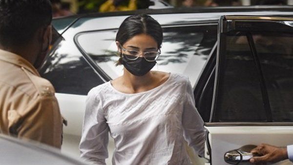 એનસીબીએ અનન્યા પાંડેનુ લેપટૉપ, 2 મોબાઈલ ફોન કર્યા જપ્ત