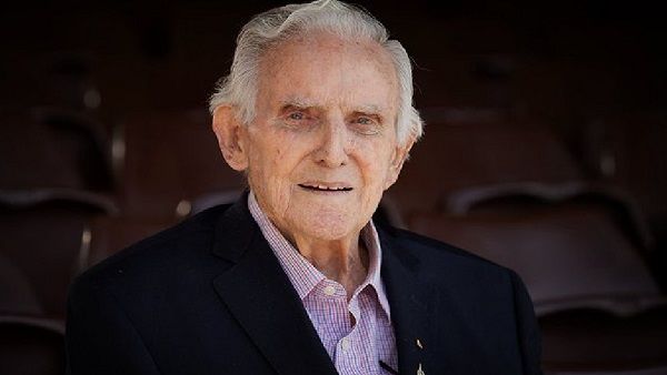 ઓસ્ટ્રેલિયાના દિગ્ગજ ક્રિકેટર એલન ડેવિડસનનું નિધન, આ રેકોર્ડ બનાવનાર પહેલા ખેલાડી હતા!