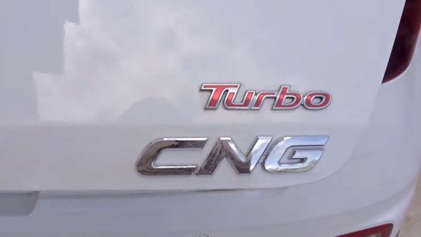 એલપીજી ઓટો ચલાવવાનો ખર્ચ પ્રતિ કિમી 2.6 છે