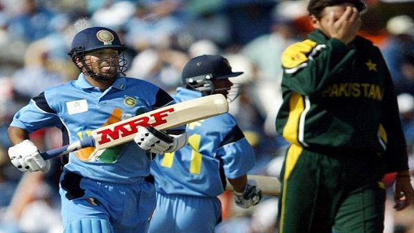 ચેમ્પિયન્સ ટ્રોફી, બર્મિંગહમ, 2004, પાકિસ્તાન 3 વિકેટે જીત્યું