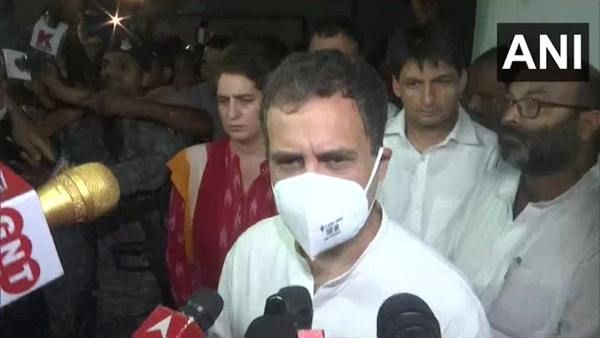 કોંગ્રેસ નેતા રાહુલ ગાંધીએ યોજી હતી પત્રકાર પરિષદ કોંગ્રેસ નેતા રાહુલ ગાંધીએ યોજી હતી પત્રકાર પરિષદ