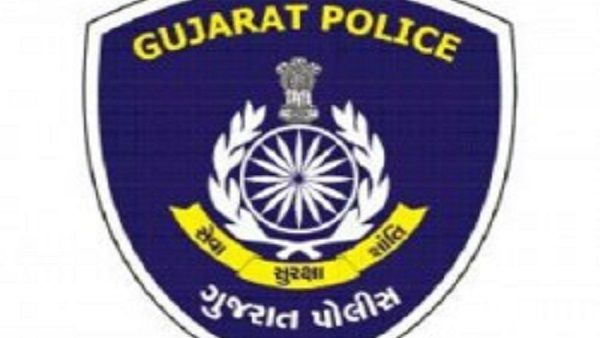 પોલીસ ભરતીને લાગ્યું કમોસમી વરસાદનું ગ્રહણ, શારીરિક કસોટી મોકૂફ રખાઇ