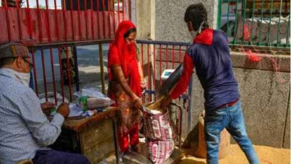 દિલ્લીવાળાને ઘરે બેઠા મળશે રાશન, HCએ કેજરીવાલ સરકારની હોમ ડિલીવરી યોજનાને આપી મંજૂરી