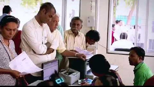 કચ્છ: માંડવીના તલવાણા ગામે સેવા સેતુ કાર્યક્રમ યોજાયો, લોકોના પ્રશ્નોનું સ્થળ પર જ નિવારણ કરાયુ