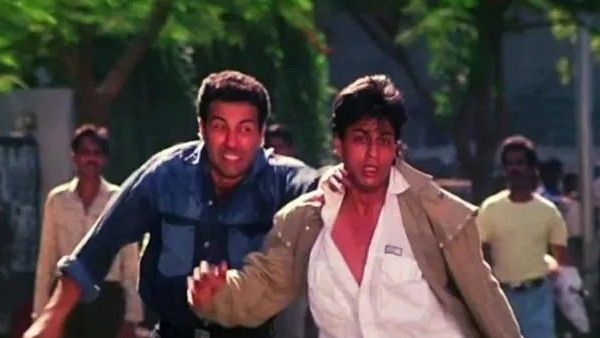 શાહરૂખ ખાનની આ હરકતથી ગુસ્સે થઇ ગયા હતા સની દેઓલ, 16 વર્ષ વાત નહોતી કરી