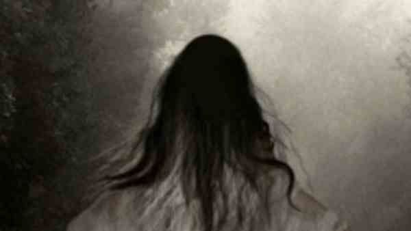 યુટ્યુબરને ભૂત બનીને રસ્તા પર નીકળવુ પડ્યુ ભારે, બે યુવકોએ મારીને પોલિસને સોંપ્યો