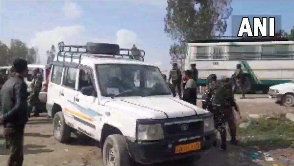 જમ્મુ કાશ્મીરના બાંદીપોરામાં આતંદવાદી હુમલો, એક મહિલા સહિત 6 ઘાયલ