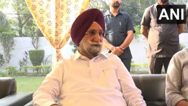 પંજાબના DYCM રંધાવાએ કહ્યું- અમે અમરિંદરના મહિલા મિત્રના ISI સાથેના સંબંધની તપાસ કરીશું