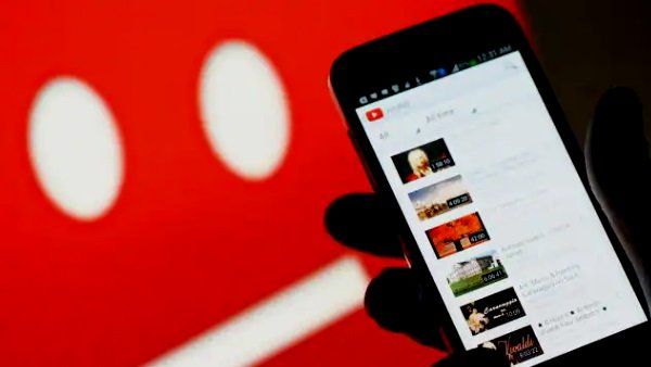 રૂમમાં એકલી રહેવા લાગી હતી કિશોરી