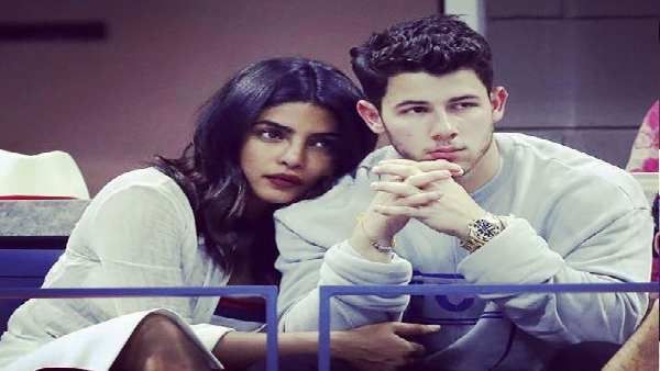 પ્રિયંકા ચોપડાએ હટાવી સરનેમ પ્રિયંકા ચોપડાએ હટાવી સરનેમ