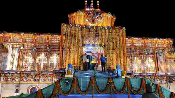 20 નવેમ્બરે બંધ થઇ જશે બદ્રીનાથના કપાટ, 4 દિવસ પહેલા જ શરૂ થઇ જાય છે પ્રક્રિયા, જાણો કારણ
