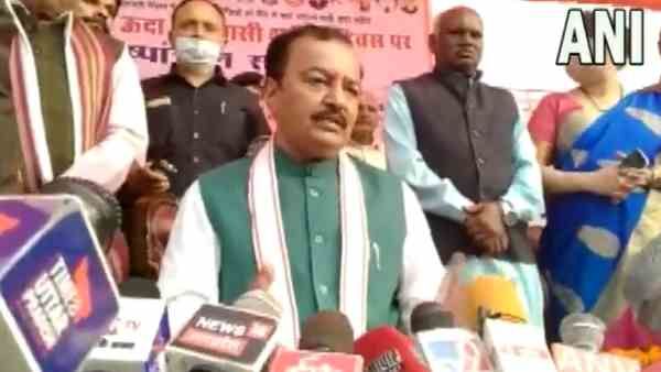 નાયબ મુખ્યમંત્રીએ કહ્યું - 'તમારું નામ બદલીને 'અખિલેશ અલી ઝીણા' કરી નાંખો'