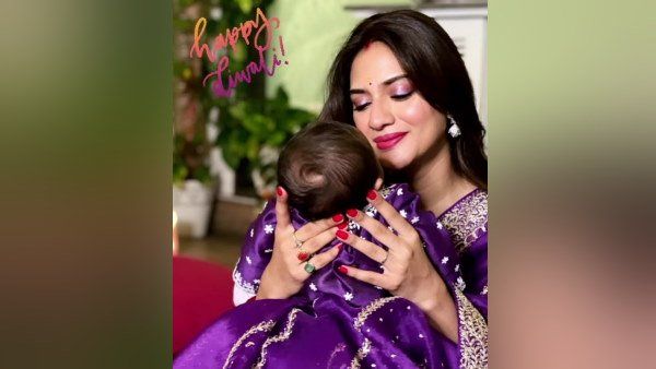 નુસરતે 26 ઓગસ્ટે પુત્રને જન્મ આપ્યો હતો