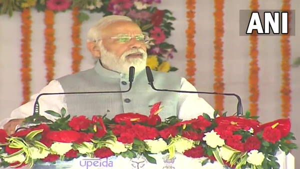 પહેલા સીએમ ઘરનો જ વિકાસ કરતા હતા