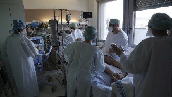 ફ્રાંસમાં આવી કોરોનાની 5મી લહેર, આરોગ્ય મંત્રીએ આપી ચેતવણી