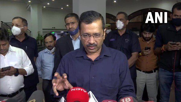 પ્રદૂષણને કારણે દિલ્હીમાં શાળાઓ બંધ કરાઈ, સંપૂર્ણ લોકડાઉન પર વિચારણા!