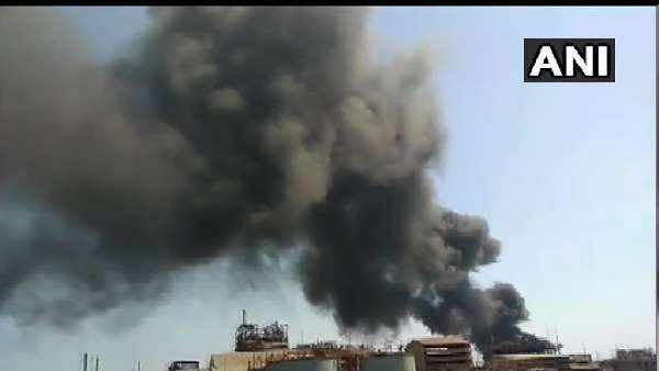 વડોદરાની કેન્ટોન લેબોરેટરીઝ કંપનીમાં બોઈલર ફાટતા એક કામદારનુ મોત, 14 ઘાયલ