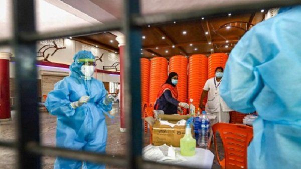 મધ્ય પ્રદેશ અને ગુજરાતમાં ઓમિક્રૉનને લઈને શું છે ગાઈડલાઈન