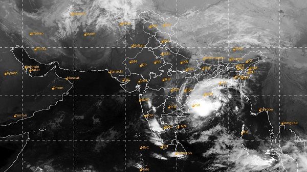 મોડી રાતથી તોફાન જવાદની અસર દેખાશે, 100 કિમીની ઝડપે પવન ફૂંકાશે!